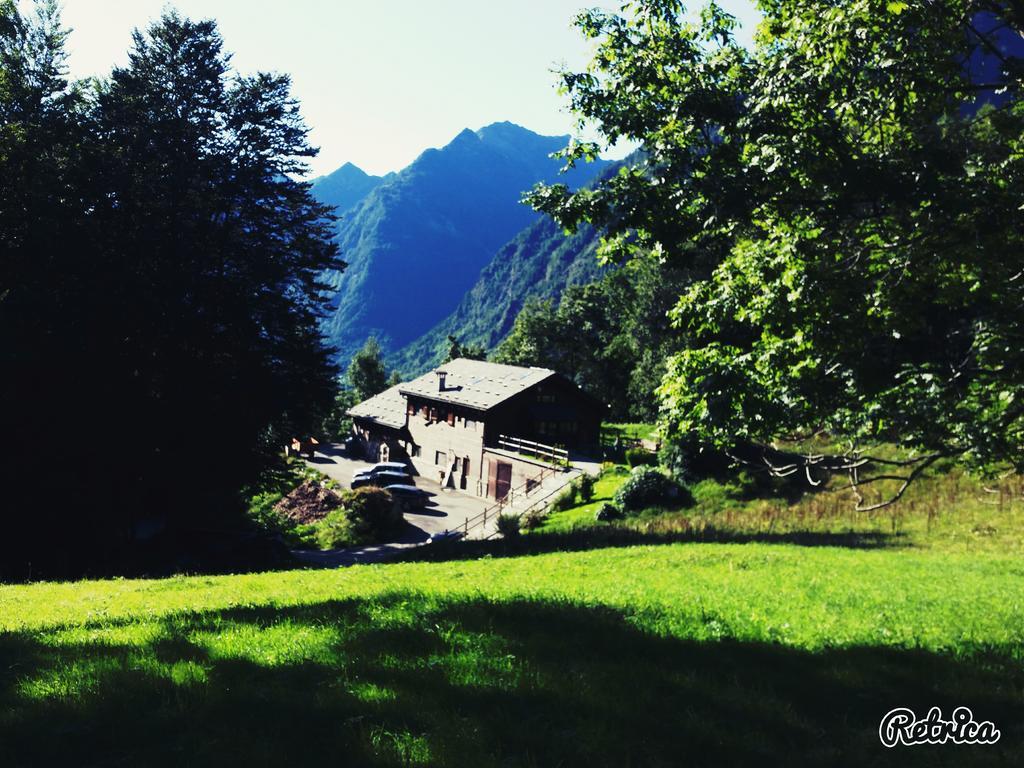 Agriturismo Alagna Ngoại thất bức ảnh