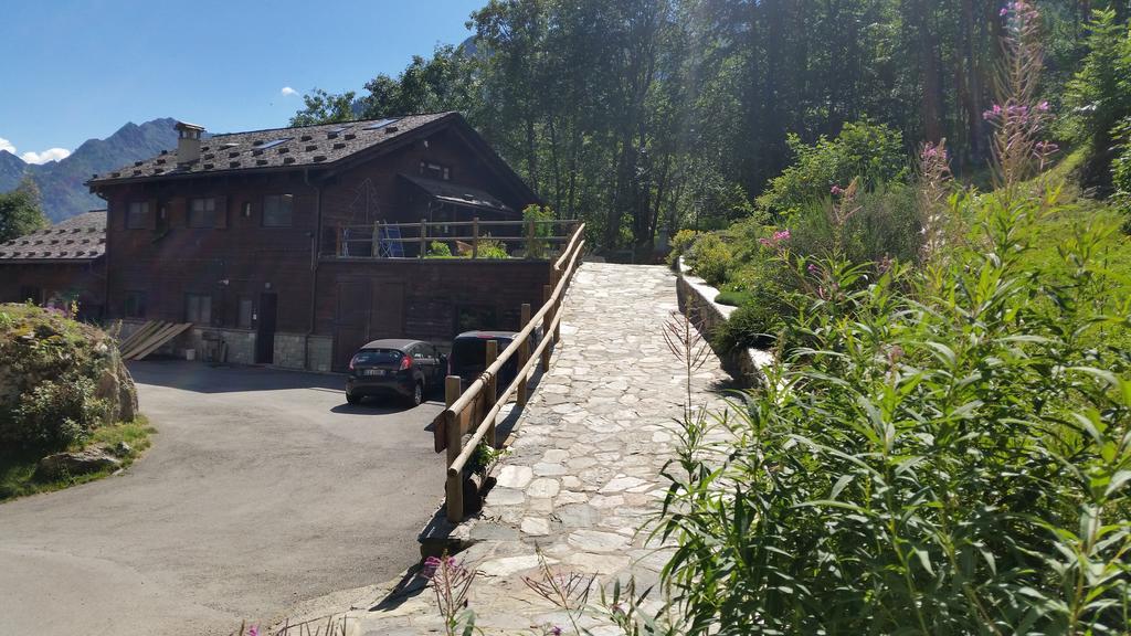 Agriturismo Alagna Ngoại thất bức ảnh